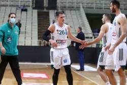 Nedovića povredio nepažljivi čuvar (video)