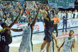 Fenerbahče preživeo Daru&scaron;afaku (video)
