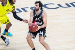 Dobar učinak Teodosića i Ristića, Vajthed rešio crnogorski derbi (video)