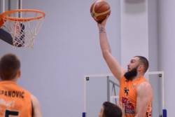&Scaron;alić ubacio 47 poena u pobedi Dinamika