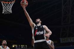 KUP ITALIJE: Venecija šokirala Virtus, očajno šutersko veče Teodosića