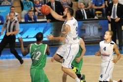 Raduljica trenira sa Baksima