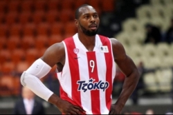 Blamaža Olimpijakosa, Dorsi odlazi?