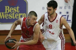 Lazarević potpisao za Zvezdu