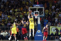 Bogdanović spasio Fener