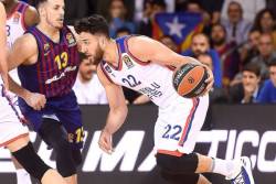 Efes ponizio Barsu, CSKA poveo u Vitoriji