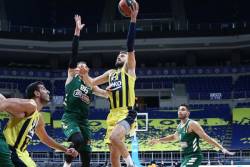 Povratak otpisanog Fenerbahčea, Gudurić ponovo odličan