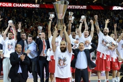 Ponovo Olimpijakos!
