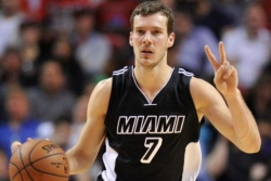 Najt ostaje u Finiksu, Dragić u Majamiju