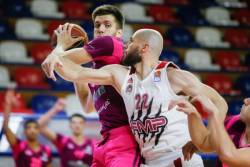 Mega se dva puta izvukla iz ponora i savladala FMP