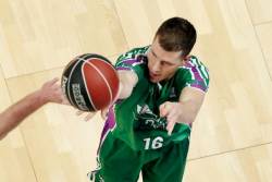 Nedović MVP kola u Endesi, Barselona ponizila Real