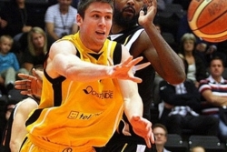 Ostende izbacio Himki!