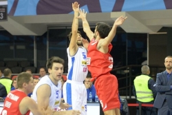 Cvetković ulep&scaron;ao debi Stefanova