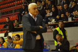 Nikolić ponudio ostavku