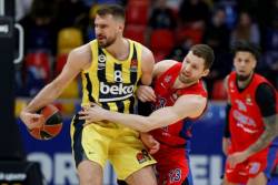 Gudurić zapalio mrežice, CSKA udvostručio vođstvo