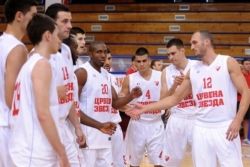 Zvezda protiv svojih u Francuskoj