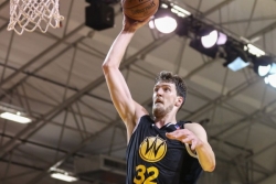Kuzmić ponovo dominirao (video)