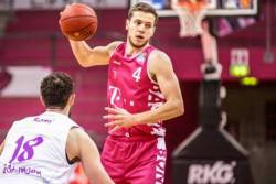 Mićović ponovo u Mornaru, stigao i Dejvis