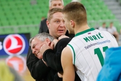 Predin doživotno suspendovan