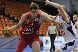 U18: Srbija na korak od četvrtfinala