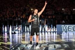 Spektakl na Veličkovićevom oproštaju