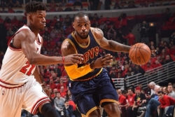 Lebron sa zvukom sirene! (video)