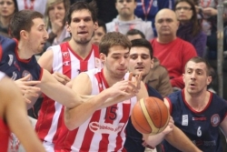 Konstantin bez re&scaron;enja za Zvezdine centre