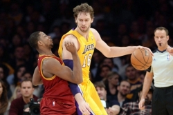 Gasol: Igraću za Čikago