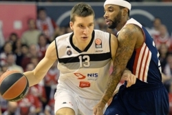 Bogdan i Kinzi usamljeni protiv Bajerna