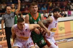 Cedevita Olimpija prejaka za Borac