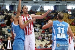 Milutinov najbolji u trijumfu Olimpijakosa