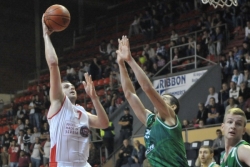 Le&scaron;ić sru&scaron;io Olimpiju