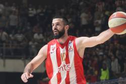 Lazić u Zvezdi jo&scaron; tri sezone