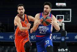 Micić nastavio sa dobrim partijama i protiv Valensije