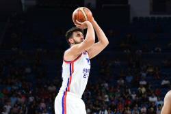 Efes lako do novog trijumfa