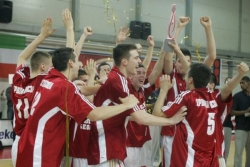 NIJT: Zvezda bez problema do trofeja