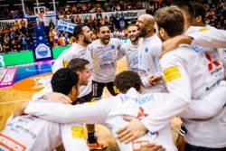 Mićović i Novak za pobedu i četvrtfinale