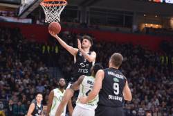 Zagorac zablistao, Partizan zategao odbranu i pobedio