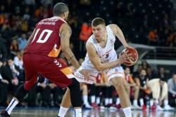 Banvit i Efes će igrati za trofej