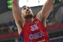 Milutinov sjajan u Lionu