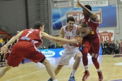 Katnić sru&scaron;io Borac
