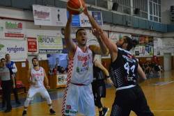 Drekalović dominirao u reketu, Filipos slavio