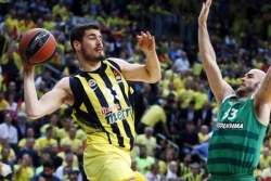 Fenerbahče ide na Fajnal for