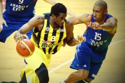 Fenerbahče nadomak trofeja