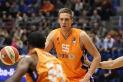 Mornar lako izašao na kraj sa Megom, Luković izjednačio rekord