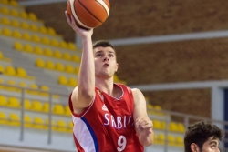 U19: Stojanović vadio kestenje iz vatre