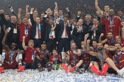 Prvi međunarodni trofej za Galatasaraj!