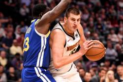 Jokić sru&scaron;io &scaron;ampione (video)