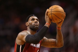 Lebron u metu sa penala