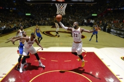 Lebron ispred Medžika (video)